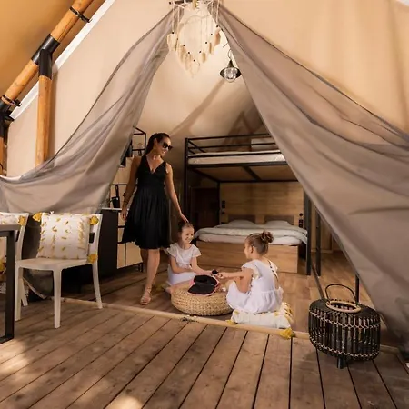 Polidor Glamping Resort-3