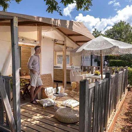 Polidor Glamping Resort-2