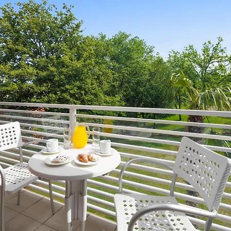 Hotel Albatros Plava Laguna-2